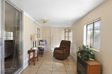 Move-in ready and fully furnished 2 bed, 2 bath home on a - photo 27