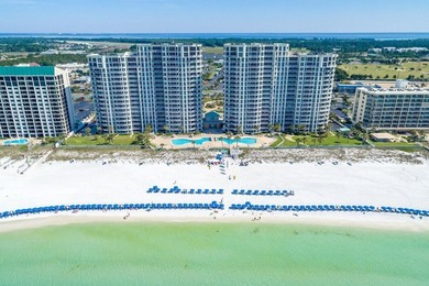 Beautiful 3 bedroom, 3 bath residence (with private parking spot - photo 34