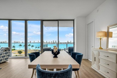 Exceptional, fully furnished 3bedroom, 3.5 bathroom residence at - photo 18