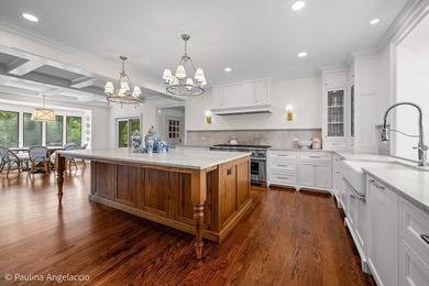 Designed by acclaimed architect Robert Parker Coffin and built - photo 9