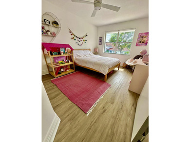 Updated 3-bedroom, 2.5-bath Cedar Cay residence on a premier - photo 22
