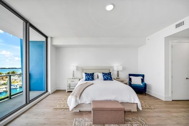 Exceptional, fully furnished 3bedroom, 3.5 bathroom residence at - photo 28