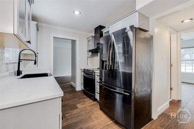 NEW ROOF - NO HOA - MOVE-IN READY! This beautifully updated - photo 10