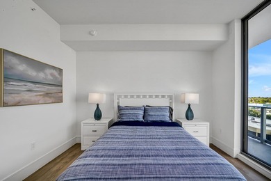Exceptional, fully furnished 3bedroom, 3.5 bathroom residence at - photo 42