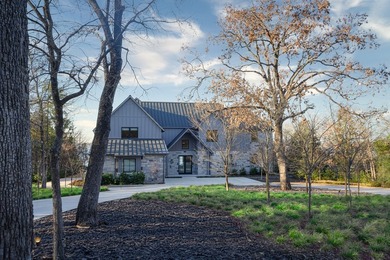 Proximity. Privacy. Peace: Delivered Day One. 211 Deer Valley - photo 2