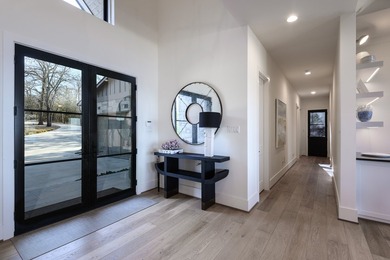 Proximity. Privacy. Peace: Delivered Day One. 211 Deer Valley - photo 6