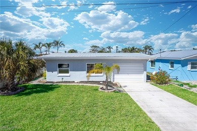 (private lake, pond, creek) Home For Sale in St. James City Florida