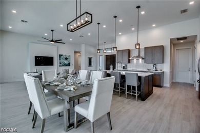 Luxurious Southern facing Gulf Access property overlooking extra - photo 12