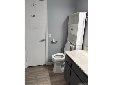 Great Location! This unique single level end unit townhome has - photo 20