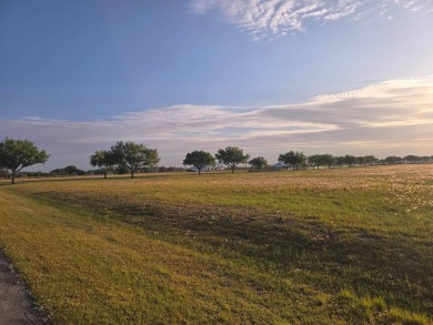 Lake Acreage For Sale in Lake Placid, Florida