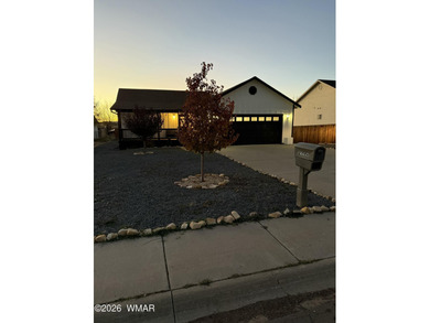 Fools Hollow Lake Home For Sale in Show Low Arizona