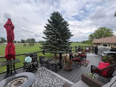 Unwind and take in the sweeping views and exceptional lifestyle - photo 9