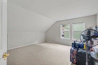 Welcome to this spacious and inviting 4 bed/ 2.5 bath home - photo 40