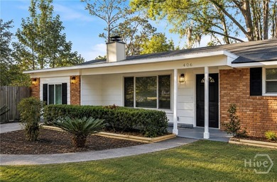 The one you've been waiting for in Windsor Forest! Classic brick - photo 3