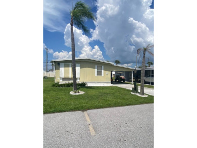 South Branch Manatee River  Home For Sale in Ruskin Florida