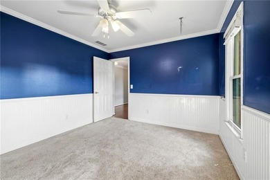 Welcome home to this beautifully updated Craftsman-style - photo 31