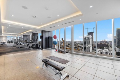 Bring your Toothbrush! Turn-key Furnished. Like-new Absolutely