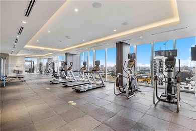 Bring your Toothbrush! Turn-key Furnished. Like-new Absolutely