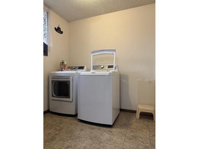 Welcome to 909 Crescent Drive in Ness City, where space, comfort - photo 41