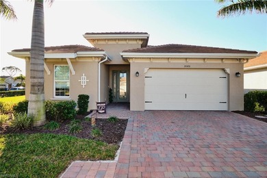 Lake Home For Sale in Fort Myers, Florida