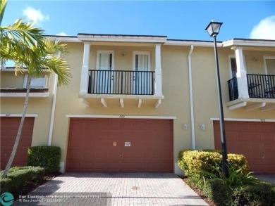  Townhome/Townhouse For Sale in Coconut Creek Florida