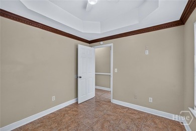 Looking to add a cash-flowing property to your portfolio? This - photo 6
