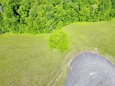 This level 1.1-acre gently sloping lot in the Parks Ridge - photo 5