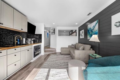 Turnkey and fully renovated 1 bedroom, 1 bath condo located in - photo 12