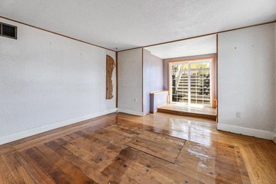 Enjoy stunning Mississippi River views from your home or large - photo 12