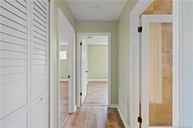 Don't miss this well-located 2-bedroom, 2-bathroom home just - photo 14