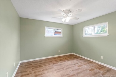 Don't miss this well-located 2-bedroom, 2-bathroom home just - photo 17