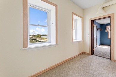 Enjoy stunning Mississippi River views from your home or large - photo 20