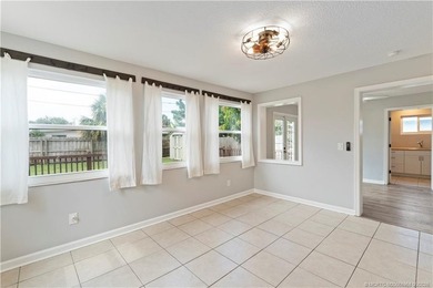 Don't miss this well-located 2-bedroom, 2-bathroom home just - photo 22