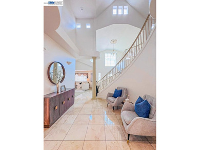 A rare opportunity in Parkmont awaits! A Mediterranean Oasis - photo 26