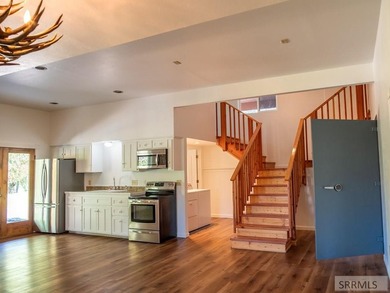 Nestled against the base of the hillside with an expansive view - photo 30