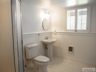 Nestled against the base of the hillside with an expansive view - photo 41