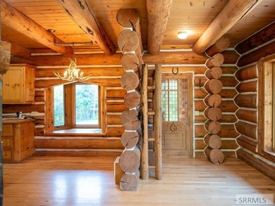 Nestled against the base of the hillside with an expansive view - photo 48