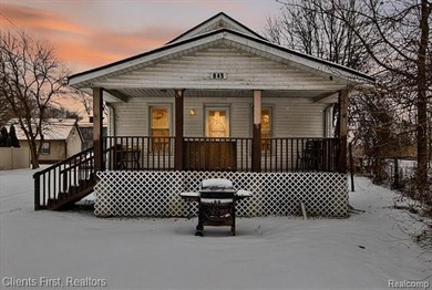 Detroit River Home Sale Pending in Wyandotte Michigan