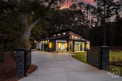 (private lake, pond, coastal) Home For Sale in Winder Georgia