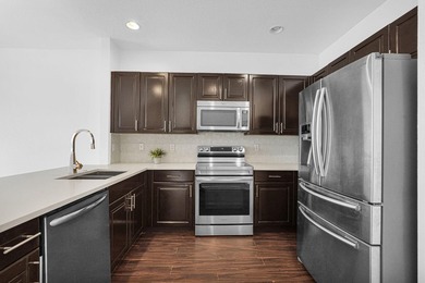 FHA AND VA Approved Lakefront townhouse with peaceful water - photo 12