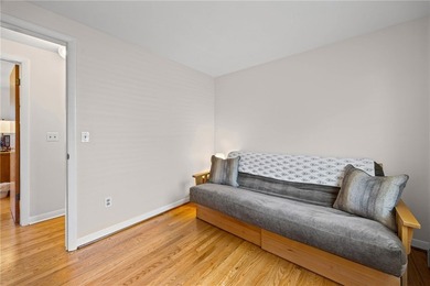 Lovely Webster Split-Level! This beautifully maintained home - photo 15