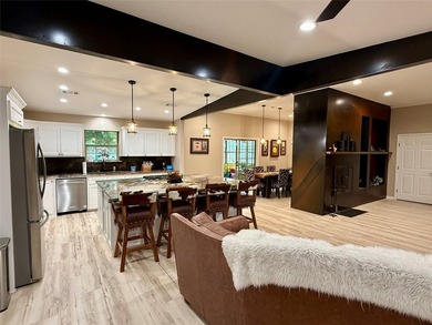 Beautifully remodeled lakefront home at 2007 Deepwater Rd. in - photo 5