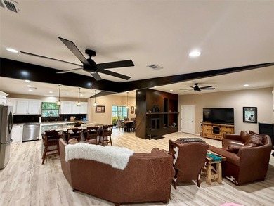 Beautifully remodeled lakefront home at 2007 Deepwater Rd. in - photo 6