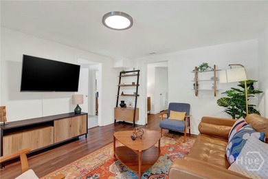 PRIME INVESTMENT OPPORTUNITY IN MIDTOWN SAVANNAH!** Whether you - photo 8