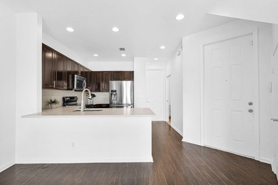 FHA AND VA Approved Lakefront townhouse with peaceful water - photo 19