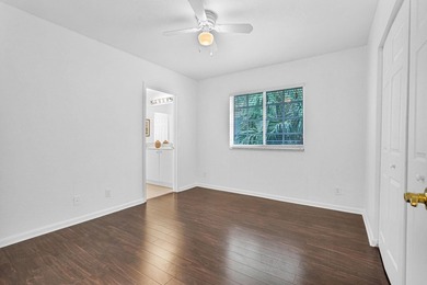 FHA AND VA Approved Lakefront townhouse with peaceful water - photo 32