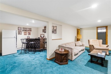 Nestled on a quiet cul-de-sac in one of East Setauket's most - photo 33