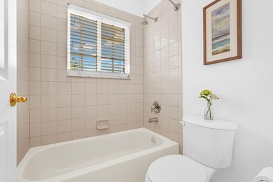 FHA AND VA Approved Lakefront townhouse with peaceful water - photo 36