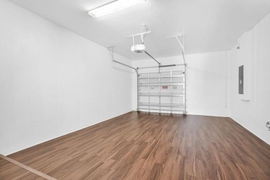 FHA AND VA Approved Lakefront townhouse with peaceful water - photo 43