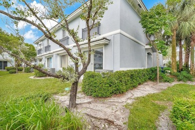 FHA AND VA Approved Lakefront townhouse with peaceful water - photo 44